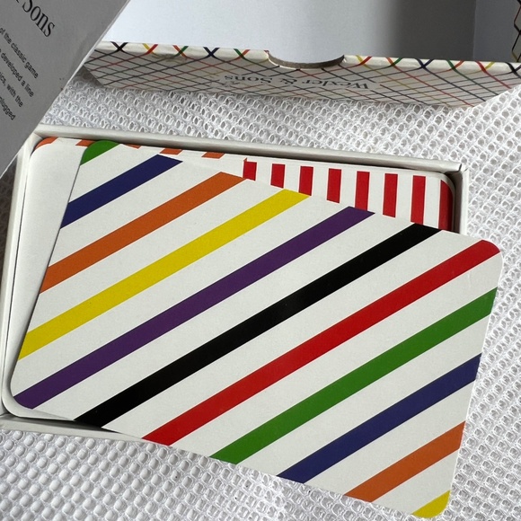 Primary A Modern Card Game From the Inventor of Connect 4 Wexler & Sons NEW - Picture 3 of 6